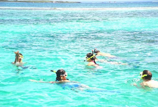 Snorkeling at Catuano Beach
